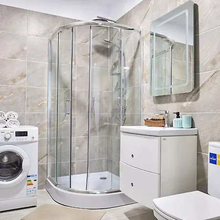 Azur 91 N Pool Apartment Navodari